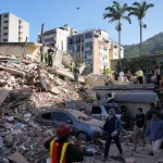 AL MENOS 25 PERSONAS MURIERON EN CARACAS TRAS LOS TERREMOTOS